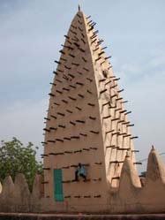 tourisme burkina voyage mosquee bobo dioulasso vert